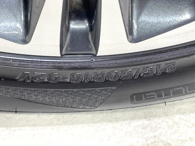 ヤリスクロス Ｚ　禁煙車　純正８型ナビ　バックカメラ　セーフティセンス　ドラレコ　ＥＴＣ２．０　レーダークルーズ　電動リアゲート　ハーフレザーシート　　パワーシート　コーナーセンサー　シートヒーター　ＬＥＤヘッドライト（25枚目）