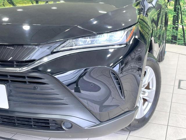 【ＬＥＤヘッドライト】悪天候や夜間走行時も良好な視界を確保し安心して運転できる高輝度ＬＥＤヘッドライトを装備！点灯速度が早く、消費電力も抑えられています。