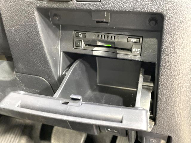 ヴェルファイア ２．５Ｚ　Ａエディション　純正ＳＤナビ　後席モニター　バックカメラ　禁煙車　スマートキー　ＬＥＤヘッド　ビルトインＥＴＣ　クルコン　オートライト　オートエアコン　純正１８インチアルミ　Ｂｌｕｅｔｏｏｔｈ　ＣＤ　ＤＶＤ再生（50枚目）