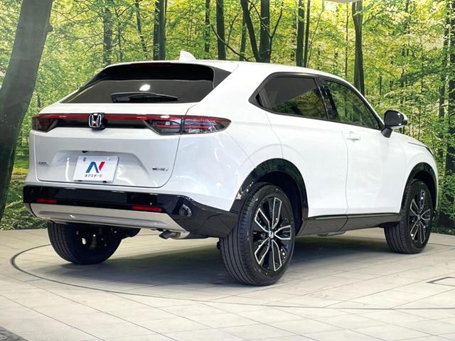 ヴェゼル e:HEV Z 登録済未使用車 全周囲カメラ 衝突被害軽減システム 電動リアゲート ハーフレザーシート ドラレコ コーナーセンサー スマートキー LEDヘッド ETC2.0 純正18インチアルミ オートハイビーム(17枚目)