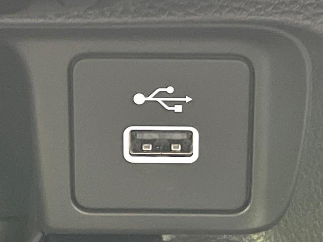 ヴェゼル e:HEV Z 登録済未使用車 全周囲カメラ 衝突被害軽減システム 電動リアゲート ハーフレザーシート ドラレコ コーナーセンサー スマートキー LEDヘッド ETC2.0 純正18インチアルミ オートハイビーム(59枚目)