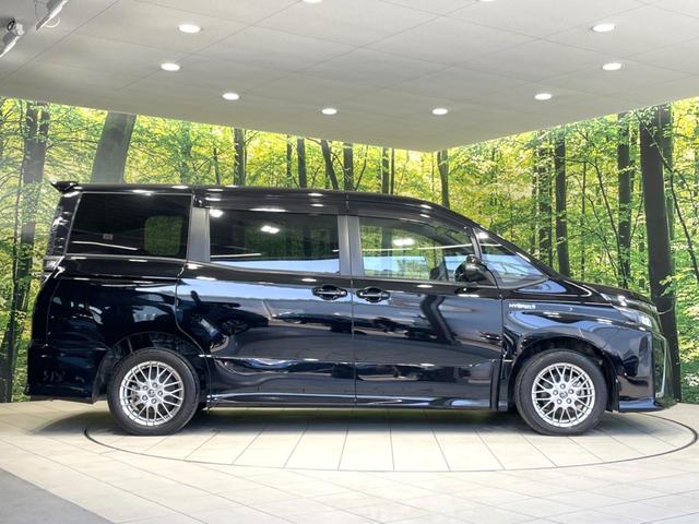 ヴォクシー ハイブリッドZS 禁煙車 後席モニター 両側電動ドア SDナビ バックカメラ セーフティセンス ドラレコ ビルトインETC シートヒーター スマートキー LEDヘッド クルコン 純正16インチアルミ オートハイビーム(30枚目)