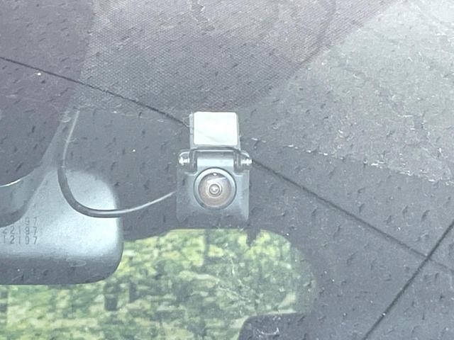 ヴォクシー ハイブリッドZS 禁煙車 後席モニター 両側電動ドア SDナビ バックカメラ セーフティセンス ドラレコ ビルトインETC シートヒーター スマートキー LEDヘッド クルコン 純正16インチアルミ オートハイビーム(34枚目)