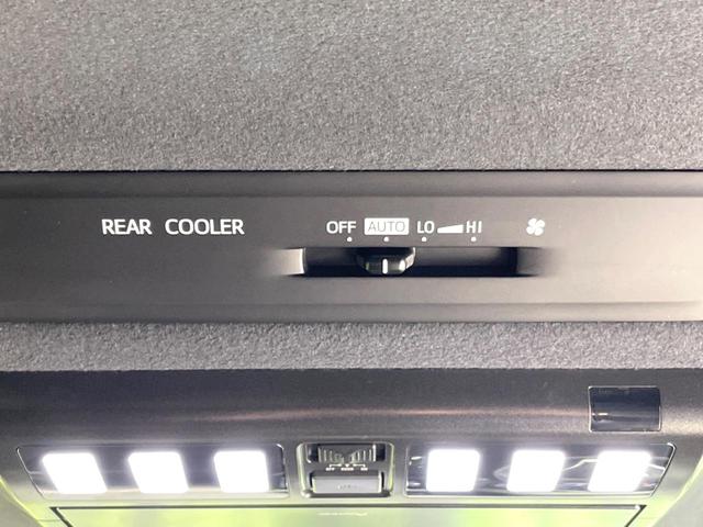 ヴォクシー ハイブリッドZS 禁煙車 後席モニター 両側電動ドア SDナビ バックカメラ セーフティセンス ドラレコ ビルトインETC シートヒーター スマートキー LEDヘッド クルコン 純正16インチアルミ オートハイビーム(56枚目)