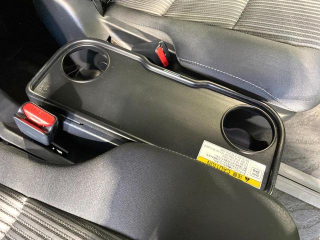 ヴォクシー ハイブリッドZS 禁煙車 後席モニター 両側電動ドア SDナビ バックカメラ セーフティセンス ドラレコ ビルトインETC シートヒーター スマートキー LEDヘッド クルコン 純正16インチアルミ オートハイビーム(62枚目)