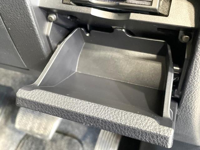 ヴォクシー ハイブリッドZS 禁煙車 後席モニター 両側電動ドア SDナビ バックカメラ セーフティセンス ドラレコ ビルトインETC シートヒーター スマートキー LEDヘッド クルコン 純正16インチアルミ オートハイビーム(64枚目)