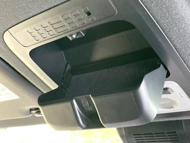 ヴォクシー ハイブリッドZS 禁煙車 後席モニター 両側電動ドア SDナビ バックカメラ セーフティセンス ドラレコ ビルトインETC シートヒーター スマートキー LEDヘッド クルコン 純正16インチアルミ オートハイビーム(67枚目)