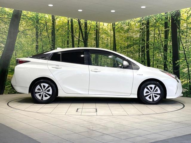 プリウス Ａ　禁煙車　純正９型ナビ　バックカメラ　セーフティセンス　ビルトインＥＴＣ　レーダークルーズ　コーナーセンサー　スマートキー　ＬＥＤヘッドライト　純正１５インチアルミ　オートハイビーム　Ｂｌｕｅｔｏｏｔｈ（31枚目）