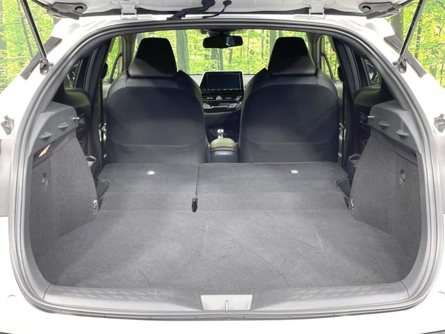 Ｃ－ＨＲ Ｇ　ＬＥＤエディション　禁煙車　純正９型ナビ　バックカメラ　セーフティセンス　レーダークルーズ　ビルトインＥＴＣ　ハーフレザーシート　シートヒーター　ブラインドスポットモニター　コーナーセンサー　スマートキー　ＬＥＤヘッド（10枚目）