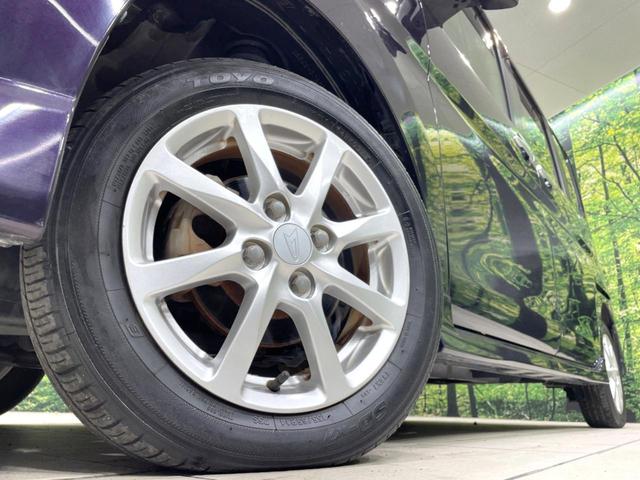 【純正１４インチアルミホイール】外観にマッチした純正アルミホイールを装着しております。各種社外アルミホイールや、スタッドレスタイヤも取扱いしております。是非ご相談ください♪