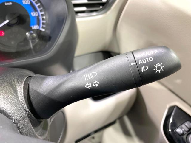 ルークス X 禁煙車 両側電動ドア 衝突軽減 全周囲カメラ コーナーセンサー 車線逸脱警報 LEDヘッド オートライト オートエアコン スマートキー アイドリングストップ 電動格納ミラー 横滑り防止装置(40枚目)