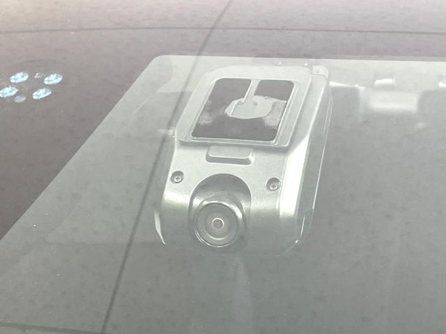 ヴェゼル e:HEV Z 禁煙車 衝突軽減 純正9型ナビ バックカメラ ドラレコ ETC アダプティブクルーズ パワーバックドア コーナーセンサー シートヒーター ブラインドスポットモニター 車線逸脱警報 ステアリングヒーター(6枚目)