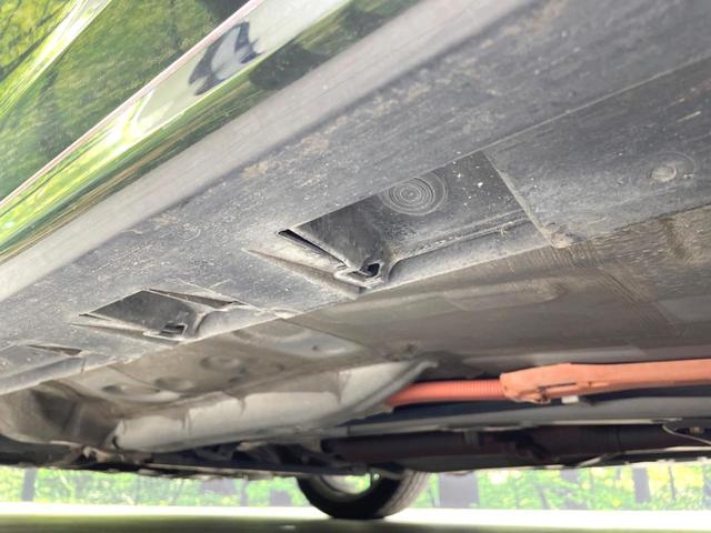 アクア G G’s 禁煙車 9型ナビ バックカメラ ETC オートライト オートエアコン スマートキー フロントフォグ 純正17インチアルミ フルセグ Bluetooth 電動格納ミラー 横滑り防止装置 横滑り防止装置(22枚目)