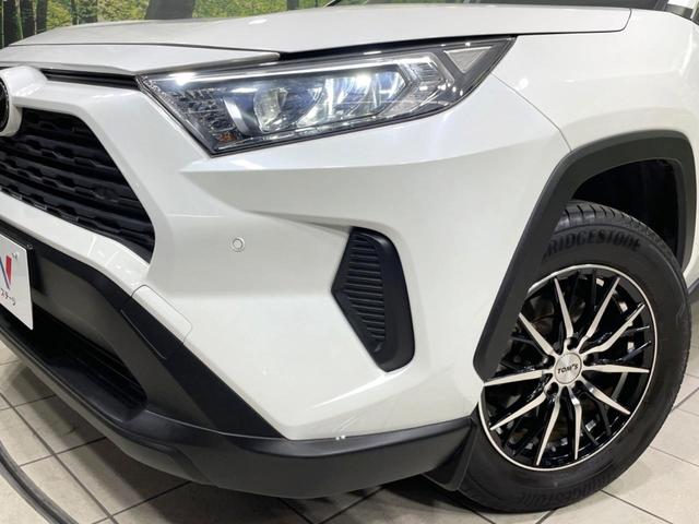 RAV4 X 禁煙車 衝突軽減 純正ディスプレイ ドラレコ ETC レーダークルーズ コーナーセンサー 車線逸脱警報 踏み間違い防止装置 LEDヘッド オートライト オートエアコン スマートキー 電動格納ミラー(12枚目)