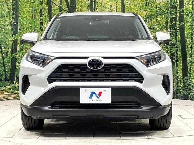 RAV4 X 禁煙車 衝突軽減 純正ディスプレイ ドラレコ ETC レーダークルーズ コーナーセンサー 車線逸脱警報 踏み間違い防止装置 LEDヘッド オートライト オートエアコン スマートキー 電動格納ミラー(14枚目)