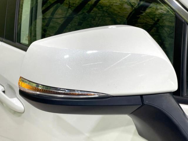 RAV4 X 禁煙車 衝突軽減 純正ディスプレイ ドラレコ ETC レーダークルーズ コーナーセンサー 車線逸脱警報 踏み間違い防止装置 LEDヘッド オートライト オートエアコン スマートキー 電動格納ミラー(32枚目)