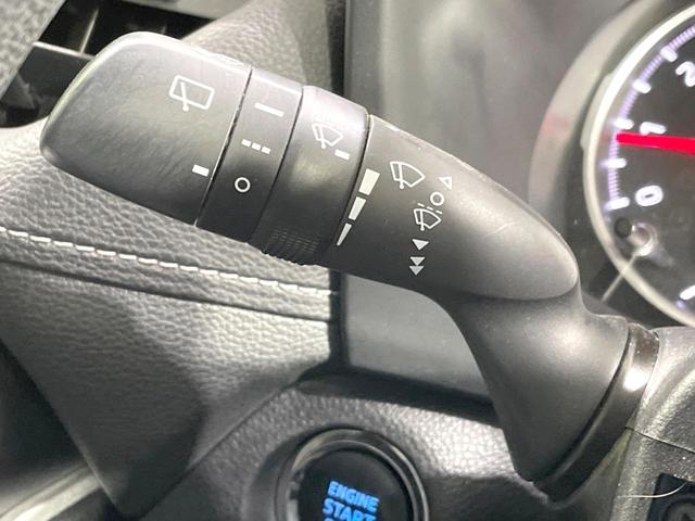 RAV4 X 禁煙車 衝突軽減 純正ディスプレイ ドラレコ ETC レーダークルーズ コーナーセンサー 車線逸脱警報 踏み間違い防止装置 LEDヘッド オートライト オートエアコン スマートキー 電動格納ミラー(36枚目)