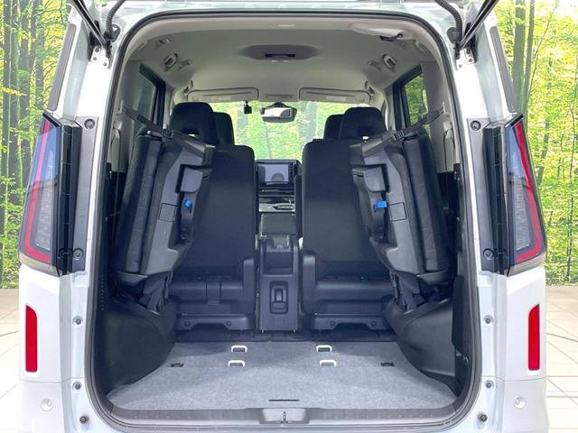 セレナ X 禁煙車 純正9型ナビ 全周囲カメラ エマージェンシーブレーキ ドラレコ コーナーセンサー スマートキー LEDヘッドライト ETC オートハイビーム オートライト デュアルエアコン ドルシフト(11枚目)