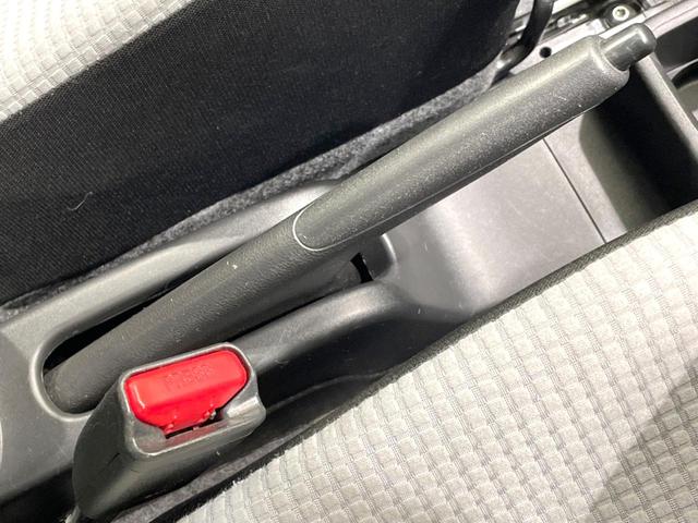 アルト Ｌ　ＳＤナビ　禁煙車　シートヒーター　ＣＤ　ＤＶＤ再生　地デジ　アイドリングストップ　横滑り防止装置　プライバシーガラス（47枚目）