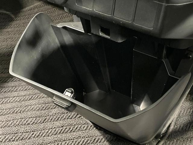 ルーミー カスタムＧ　９型ＳＤナビ　両側電動ドア　バックカメラ　衝突被害軽減システム　禁煙車　ドラレコ　コーナーセンサー　スマートキー　ＬＥＤヘッド　ビルトインＥＴＣ　純正１４インチアルミ　オートハイビーム　オートライト（62枚目）