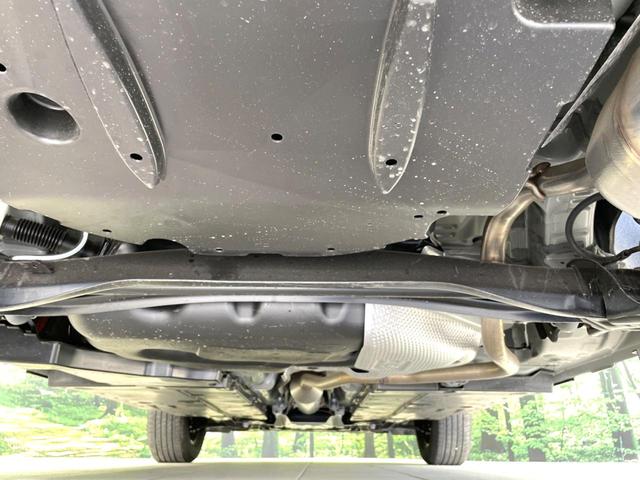 ヤリスクロス ハイブリッドＸ　禁煙車　純正８型ナビ　バックカメラ　セーフティセンス　ビルトインＥＴＣ　レーダークルーズ　コーナーセンサー　スマートキー　ＬＥＤヘッド　オートハイビーム　車線逸脱警報　オートライト　オートエアコン（19枚目）