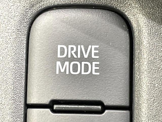 ヤリスクロス ハイブリッドＸ　禁煙車　純正８型ナビ　バックカメラ　セーフティセンス　ビルトインＥＴＣ　レーダークルーズ　コーナーセンサー　スマートキー　ＬＥＤヘッド　オートハイビーム　車線逸脱警報　オートライト　オートエアコン（39枚目）