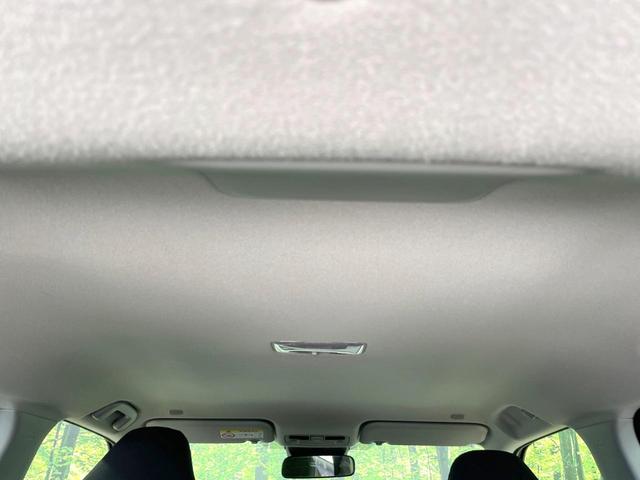 ヤリスクロス ハイブリッドＸ　禁煙車　純正８型ナビ　バックカメラ　セーフティセンス　ビルトインＥＴＣ　レーダークルーズ　コーナーセンサー　スマートキー　ＬＥＤヘッド　オートハイビーム　車線逸脱警報　オートライト　オートエアコン（52枚目）