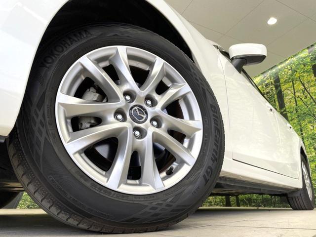 【純正アルミホイール】外観にマッチした純正アルミホイールを装着しております。各種社外アルミホイールや、スタッドレスタイヤも取扱いしております。是非ご相談ください♪