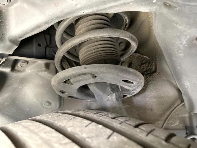 下回りの劣化予防の為の防錆加工の施工も承っております。降雪地域はもちろん、沿岸部にお住いの方や、趣味でマリン・ウィンタースポーツをされる方に大変好評いただいております。