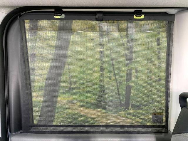 タント L 衝突被害軽減システム 禁煙車 コーナーセンサー LEDヘッドライト オートマチックハイビーム 車線逸脱警報 オートライト CD ロールサンシェード アイドリングストップ 横滑り防止装置(6枚目)