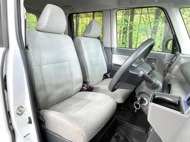 タント L 衝突被害軽減システム 禁煙車 コーナーセンサー LEDヘッドライト オートマチックハイビーム 車線逸脱警報 オートライト CD ロールサンシェード アイドリングストップ 横滑り防止装置(8枚目)