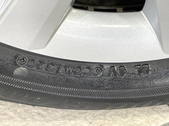 タント L 衝突被害軽減システム 禁煙車 コーナーセンサー LEDヘッドライト オートマチックハイビーム 車線逸脱警報 オートライト CD ロールサンシェード アイドリングストップ 横滑り防止装置(26枚目)