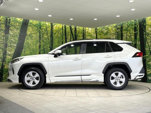 ＲＡＶ４ Ｘ　禁煙車　モデリスタ　純正９型ナビ　バックカメラ　セーフティセンス　レーダークルーズ　ドラレコ　コーナーセンサー　スマートキー　ＬＥＤヘッド　純正１７インチアルミ　オートハイビーム　車線逸脱警報（30枚目）