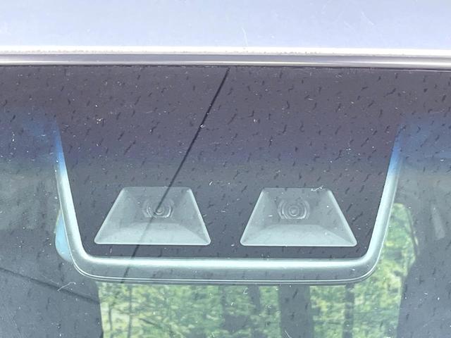 ハイゼットカーゴ DX SAIII SDナビ 衝突被害軽減システム 禁煙車 オートハイビーム Bluetooth スライドドア アイドリングストップ 横滑り防止装置 プライバシーガラス(4枚目)