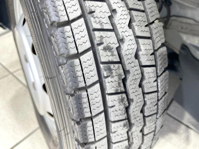 ハイゼットカーゴ DX SAIII SDナビ 衝突被害軽減システム 禁煙車 オートハイビーム Bluetooth スライドドア アイドリングストップ 横滑り防止装置 プライバシーガラス(26枚目)