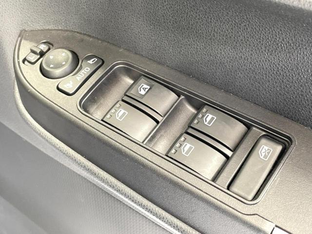 タント カスタムＸ　禁煙車　両側電動ドア　９型ディスプレイ　全周囲カメラ　スマートアシスト　ドラレコ　ＥＴＣ　ハーフレザーシート　シートヒーター　コーナーセンサー　スマートキー　ＬＥＤヘッド　純正１４インチアルミ（36枚目）