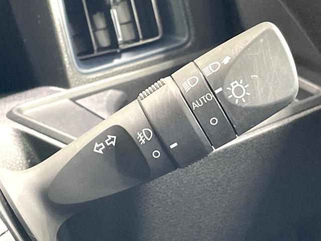 タント カスタムＸ　禁煙車　両側電動ドア　９型ディスプレイ　全周囲カメラ　スマートアシスト　ドラレコ　ＥＴＣ　ハーフレザーシート　シートヒーター　コーナーセンサー　スマートキー　ＬＥＤヘッド　純正１４インチアルミ（55枚目）