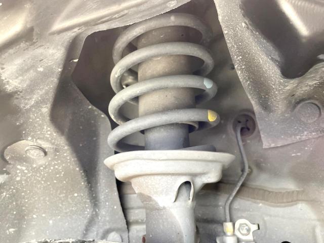 Ｎ－ＢＯＸ Ｇ　ＳＳパッケージ　禁煙車　衝突軽減　両側電動ドア　純正ナビ　バックカメラ　ＥＴＣ　シートヒーター　ＨＩＤヘッド　オートライト　オートエアコン　スマートキー　フルセグ　Ｂｌｕｅｔｏｏｔｈ　横滑り防止装置　電動格納ミラー（20枚目）