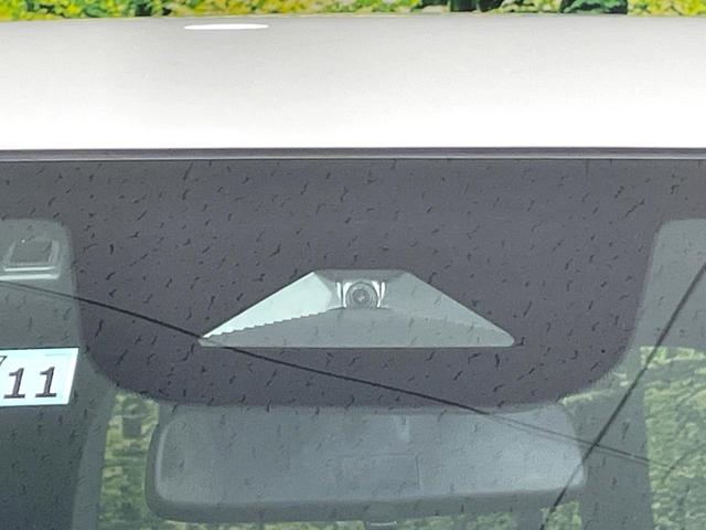 ステップワゴン ｅ：ＨＥＶスパーダ　プレミアムライン　禁煙車　純正１１型ナビ　両側電動ドア　全周囲カメラ　ホンダセンシング　ドラレコ　ＥＴＣ　アダプティブクルーズ　電動リアゲート　ハーフレザーシート　シートヒーター　コーナーセンサー　ＬＥＤヘッド（6枚目）