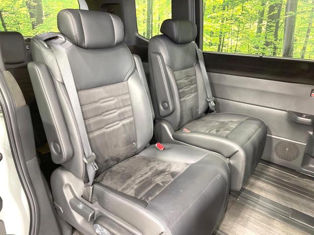 ステップワゴン ｅ：ＨＥＶスパーダ　プレミアムライン　禁煙車　純正１１型ナビ　両側電動ドア　全周囲カメラ　ホンダセンシング　ドラレコ　ＥＴＣ　アダプティブクルーズ　電動リアゲート　ハーフレザーシート　シートヒーター　コーナーセンサー　ＬＥＤヘッド（9枚目）