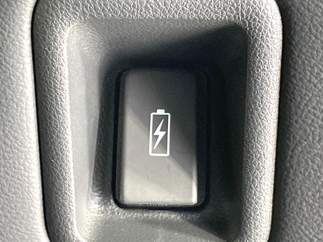 ステップワゴン ｅ：ＨＥＶスパーダ　プレミアムライン　禁煙車　純正１１型ナビ　両側電動ドア　全周囲カメラ　ホンダセンシング　ドラレコ　ＥＴＣ　アダプティブクルーズ　電動リアゲート　ハーフレザーシート　シートヒーター　コーナーセンサー　ＬＥＤヘッド（55枚目）