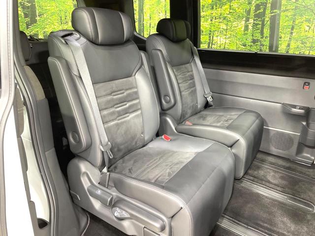 ステップワゴン ｅ：ＨＥＶスパーダ　プレミアムライン　禁煙車　純正１１型ナビ　両側電動ドア　全周囲カメラ　ホンダセンシング　ドラレコ　ＥＴＣ　アダプティブクルーズ　電動リアゲート　ハーフレザーシート　シートヒーター　コーナーセンサー　ＬＥＤヘッド（9枚目）