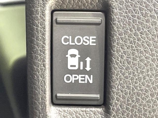 ステップワゴン ｅ：ＨＥＶスパーダ　プレミアムライン　禁煙車　純正１１型ナビ　両側電動ドア　全周囲カメラ　ホンダセンシング　ドラレコ　ＥＴＣ　アダプティブクルーズ　電動リアゲート　ハーフレザーシート　シートヒーター　コーナーセンサー　ＬＥＤヘッド（40枚目）