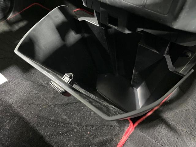 ルーミー カスタムＧ　禁煙車　純正９型ナビ　両側電動ドア　バックカメラ　スマートアシスト　ドラレコ　ＥＴＣ２．０　シートヒーター　コーナーセンサー　スマートキー　ＬＥＤヘッド　純正１４インチアルミ　オートハイビーム（61枚目）