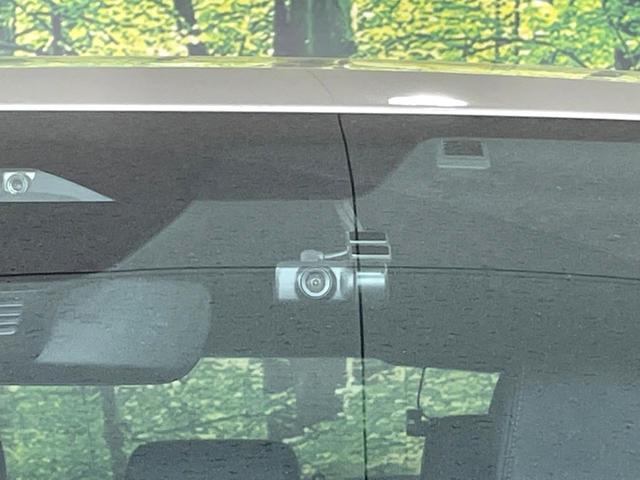 ＣＸ－６０ ＸＤ－ハイブリッド　エクスクルーシブスポーツ　禁煙車　黒革シート　４ＷＤ　ターボ　ディーゼル　純正１２型ナビ　全周囲カメラ　ＢＯＳＥサウンド　衝突軽減　ドラレコ　ＥＴＣ　レーダークルーズ　電動リアゲート　シートエアコン　パワーシート　ＬＥＤヘッド（6枚目）