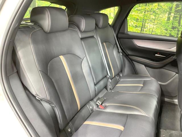 ＣＸ－６０ ＸＤ－ハイブリッド　エクスクルーシブスポーツ　禁煙車　黒革シート　４ＷＤ　ターボ　ディーゼル　純正１２型ナビ　全周囲カメラ　ＢＯＳＥサウンド　衝突軽減　ドラレコ　ＥＴＣ　レーダークルーズ　電動リアゲート　シートエアコン　パワーシート　ＬＥＤヘッド（9枚目）