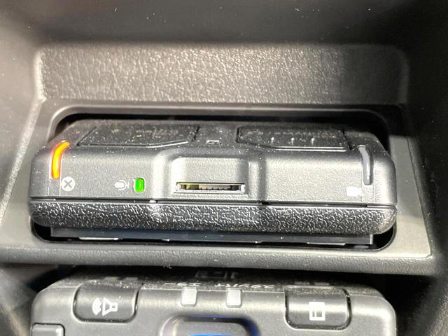 ＣＸ－６０ ＸＤ－ハイブリッド　エクスクルーシブスポーツ　禁煙車　黒革シート　４ＷＤ　ターボ　ディーゼル　純正１２型ナビ　全周囲カメラ　ＢＯＳＥサウンド　衝突軽減　ドラレコ　ＥＴＣ　レーダークルーズ　電動リアゲート　シートエアコン　パワーシート　ＬＥＤヘッド（37枚目）