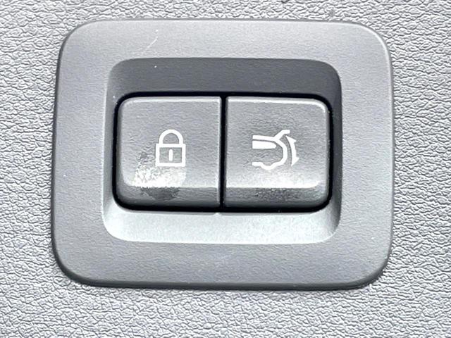 ＣＸ－６０ ＸＤ－ハイブリッド　エクスクルーシブスポーツ　禁煙車　黒革シート　４ＷＤ　ターボ　ディーゼル　純正１２型ナビ　全周囲カメラ　ＢＯＳＥサウンド　衝突軽減　ドラレコ　ＥＴＣ　レーダークルーズ　電動リアゲート　シートエアコン　パワーシート　ＬＥＤヘッド（39枚目）