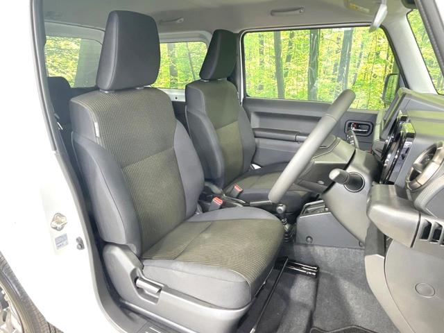 ジムニー ＸＣ　届出済未使用車　４ＷＤ　ターボ　セーフティサポート　コーナーセンサー　スマートキー　シートヒーター　ＬＥＤヘッド　クルコン　純正１６インチアルミ　オートハイビーム　車線逸脱警報　オートエアコン（8枚目）