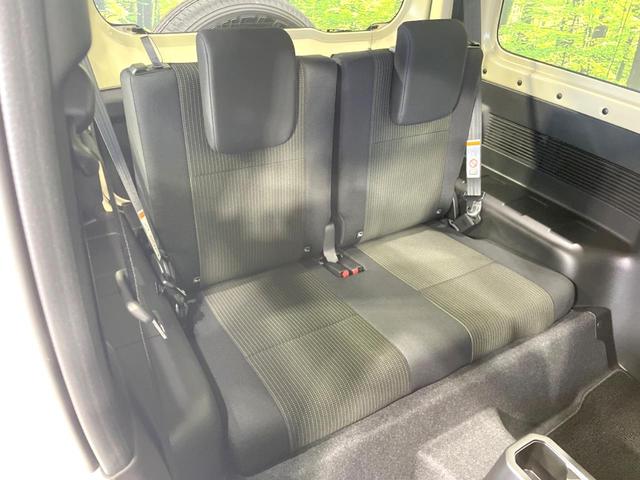 ジムニー ＸＣ　届出済未使用車　４ＷＤ　ターボ　セーフティサポート　コーナーセンサー　スマートキー　シートヒーター　ＬＥＤヘッド　クルコン　純正１６インチアルミ　オートハイビーム　車線逸脱警報　オートエアコン（9枚目）